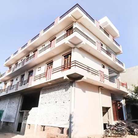 Hotel O The Velvet Chinhat Tiraha Luaran gambar
