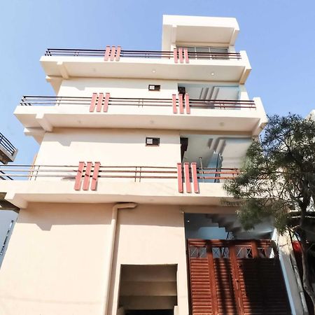 Hotel O The Velvet Chinhat Tiraha Luaran gambar